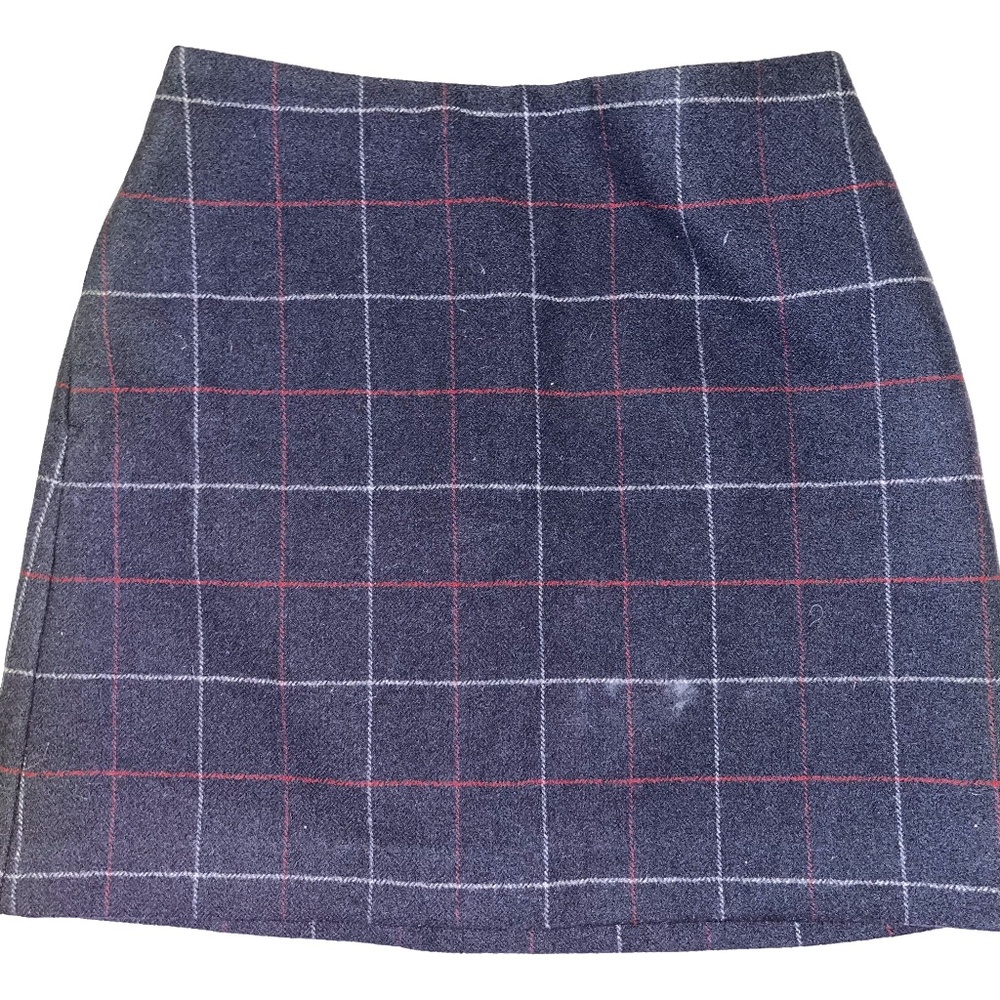 navy skirts with red